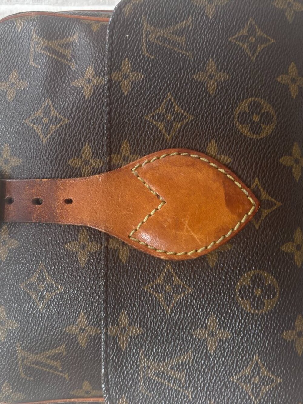 vintage Louis Vuitton monogram crossbody - Picture 2 of 6